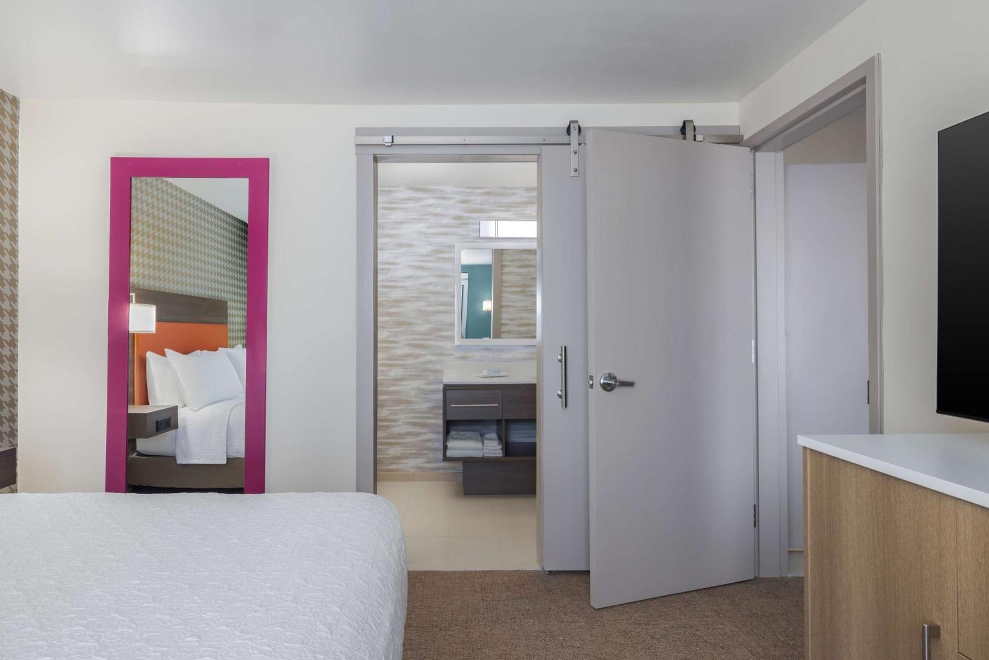 Home2 Suites By Hilton ال سنترو المظهر الخارجي الصورة